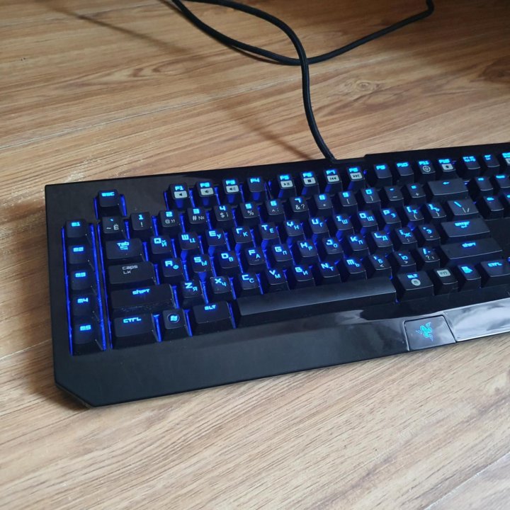 Клавиатура Razer blackwidow Ultimate RZ03-0038