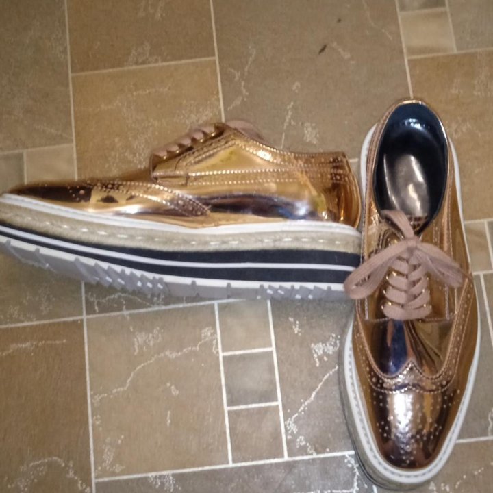 Ботинки кожанные