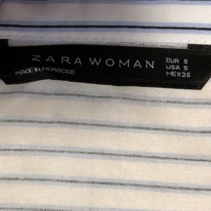 Женская рубашка Zara с длинными рукавами. Размер S