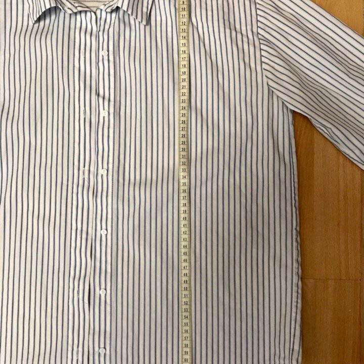Женская рубашка Zara с длинными рукавами. Размер S