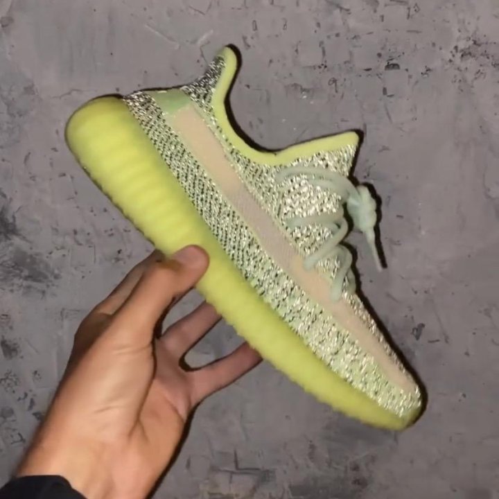 Кроссовки Adidas Yeezy Boost 350