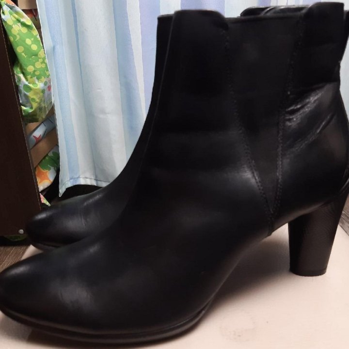 Ботильоны (торг)