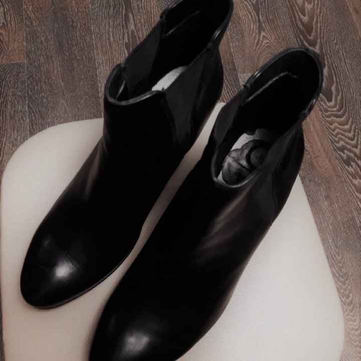 Ботильоны (торг)