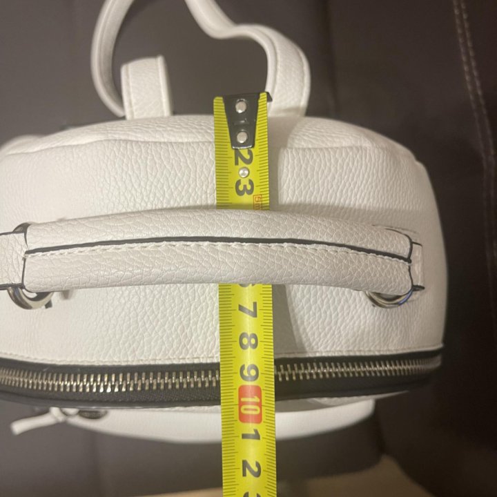 Рюкзак белый