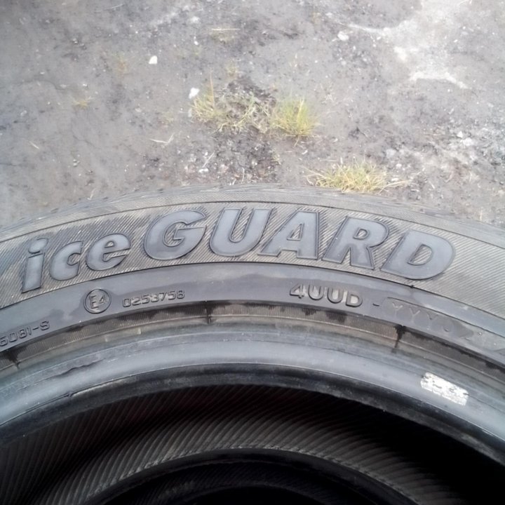 Зимние шины R 16 YOKOHAMA 215/55 ice Guard IG 35.