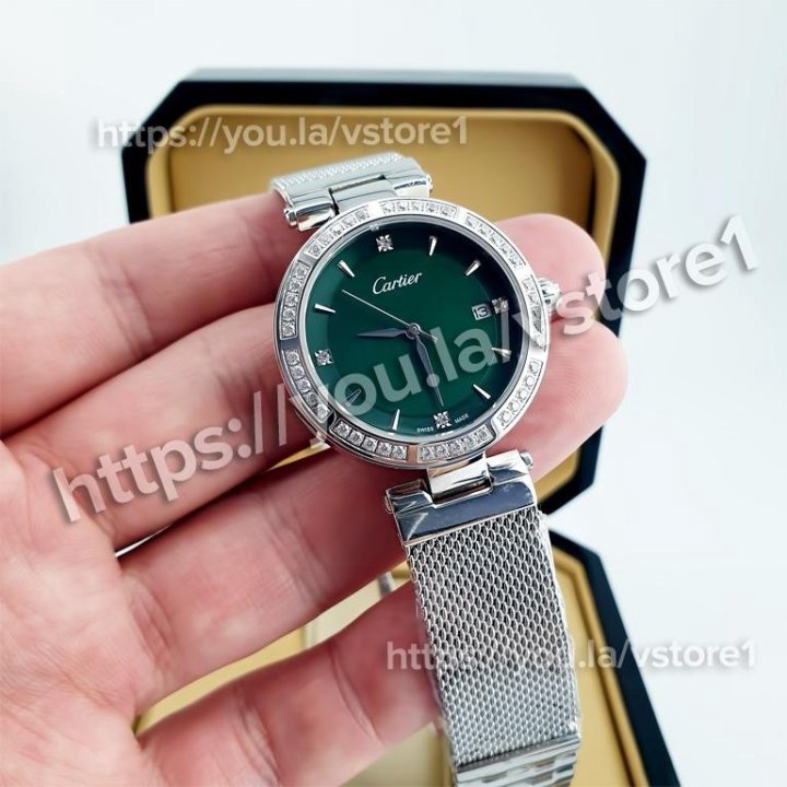 Женские наручные часы Cartier Rotonde de Cartier