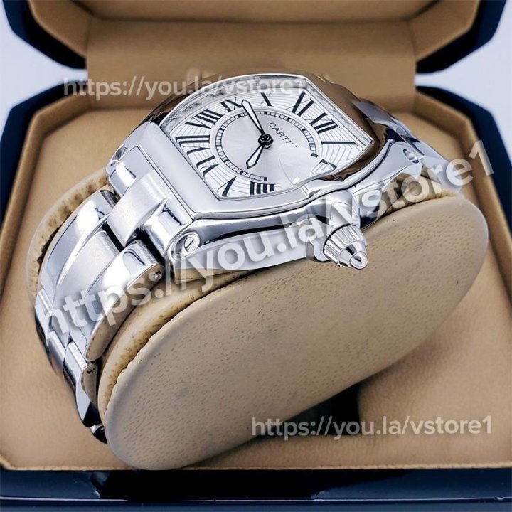 Унисекс наручные часы Cartier Roadster