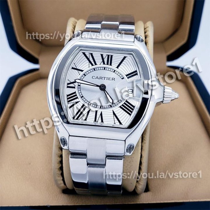 Унисекс наручные часы Cartier Roadster