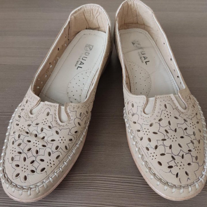 Мокасины(р.38)