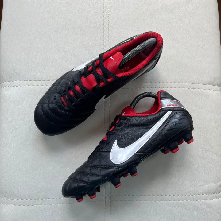 US 7 / Nike Tiempo/ бутсы