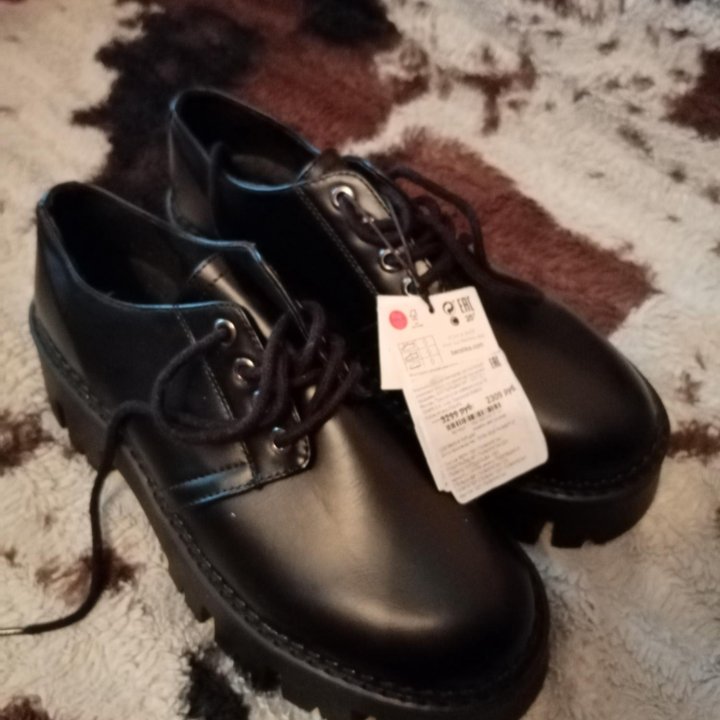 Ботинки Bershka