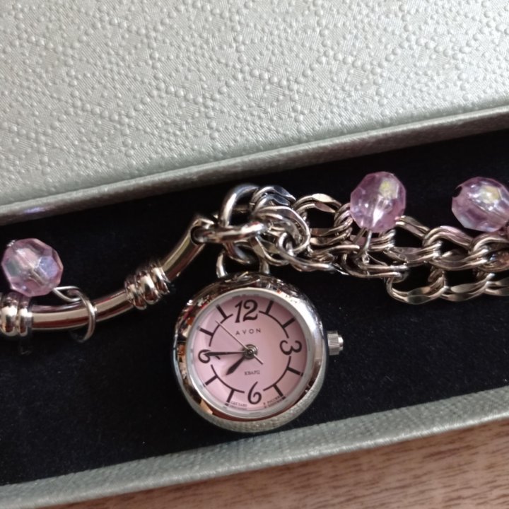 Часы-браслет