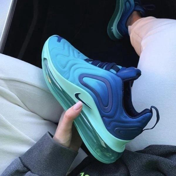 Кроссовки женские Nike air max 720