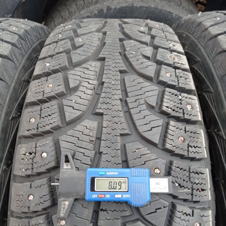 245/65 R17 Hankook Winter i*Pike RW11