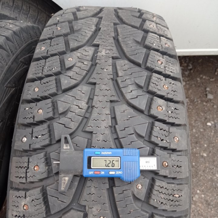 245/65 R17 Hankook Winter i*Pike RW11