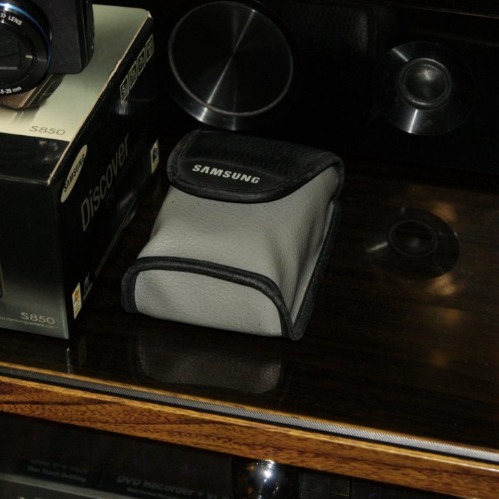 Цифровая фото камера Samsung Discover