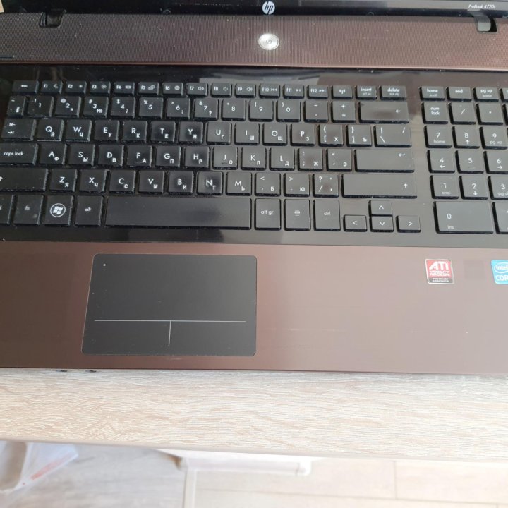 HP ProBook 4720s, core i3, 17