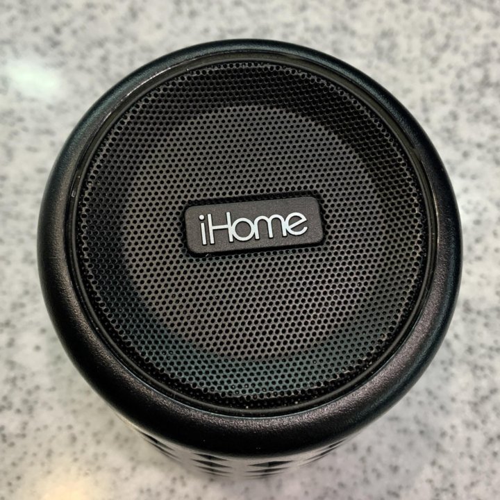 Портативная акустика iHome iBT81