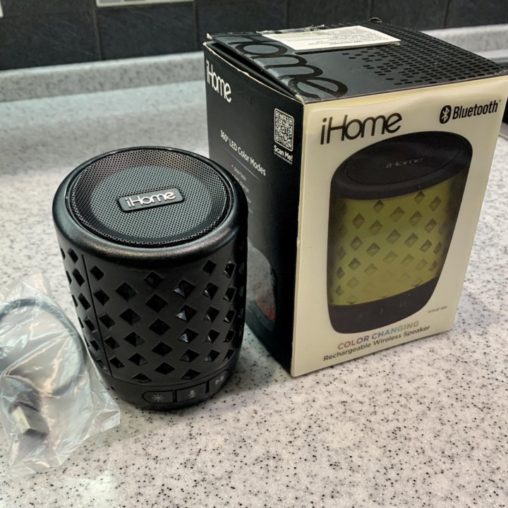 Портативная акустика iHome iBT81