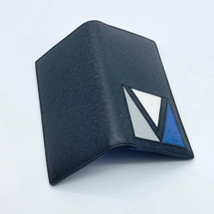 Кошелёк Louis Vuitton