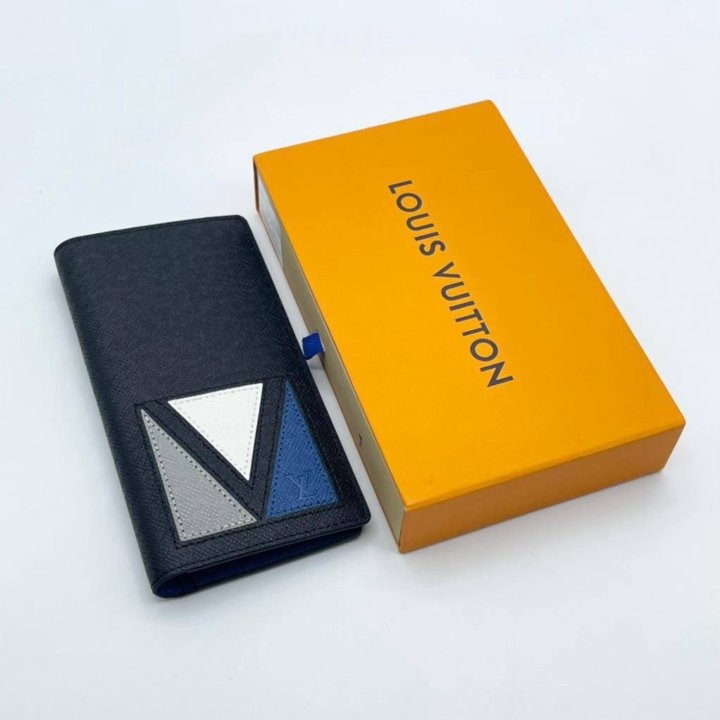 Кошелёк Louis Vuitton