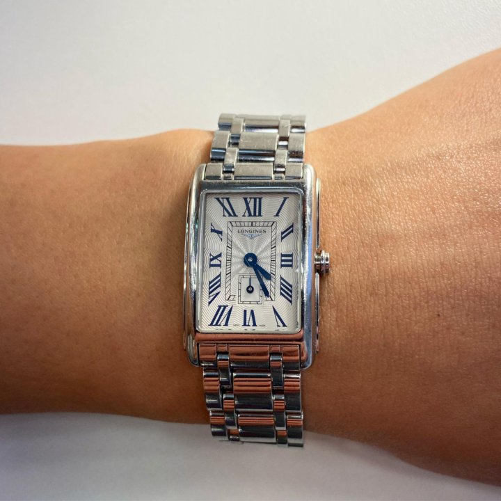 Часы женские Longines DolceVita