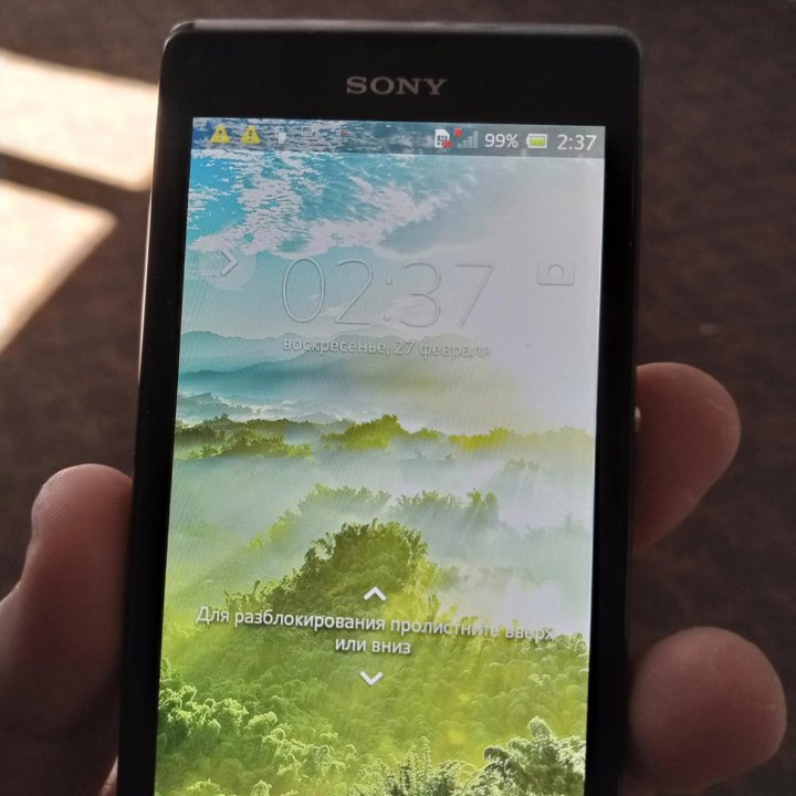 Телефон Sony xperia c2105