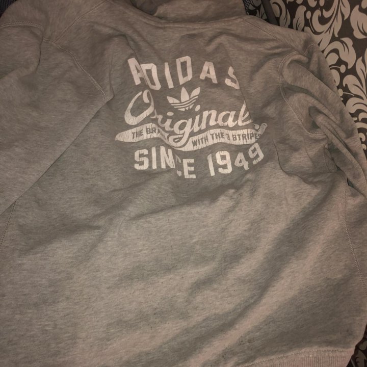 Кофта на молнии