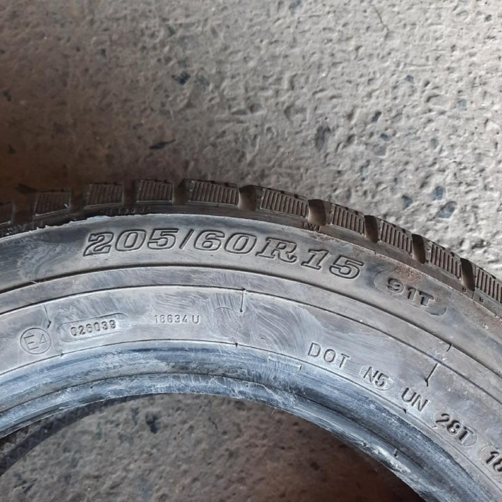 205/60R15 Dunlop SP Winter Sport M2 (Лот №4951)