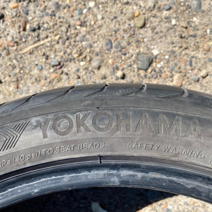 1шт. 245/40 R18 YOKOHAMA ЛЕТО