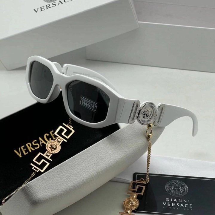 Очки Женские Versace????