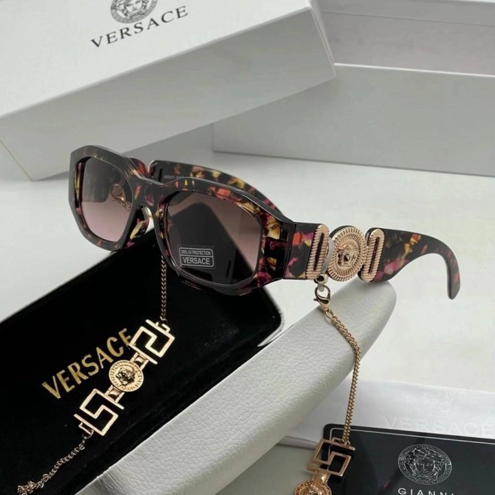 Очки Женские Versace????