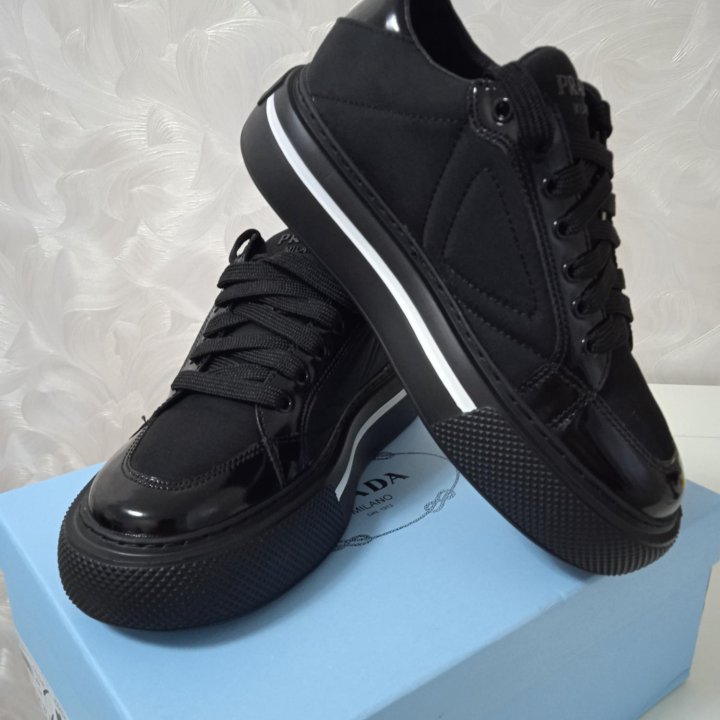 Кеды на платформе ПРАДА