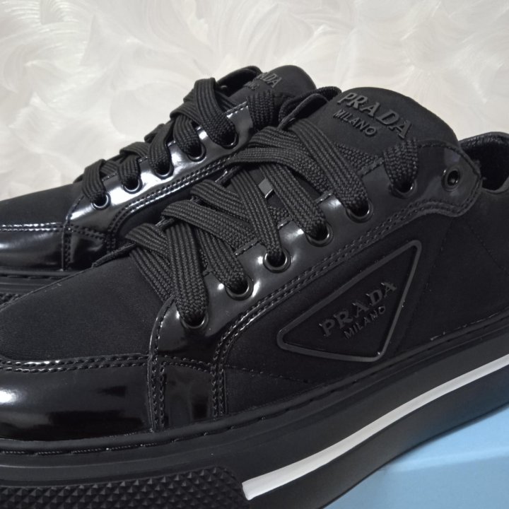 Кеды на платформе ПРАДА