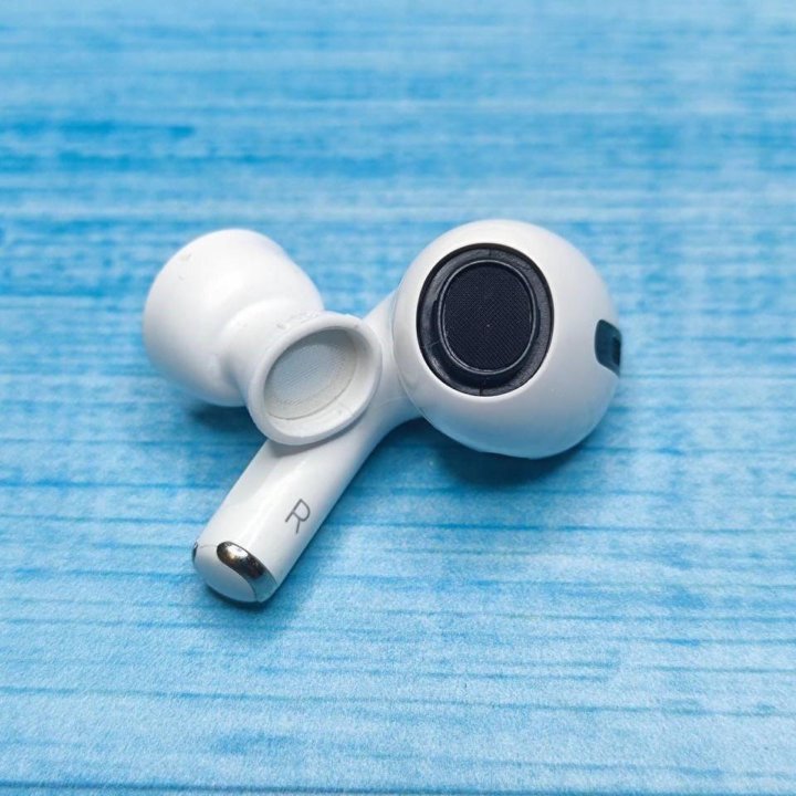 Наушники Apple AirPods Pro