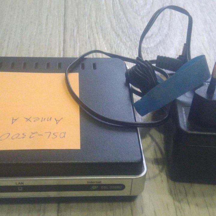 ADSL/ADSL2+ модем D-Link DSL-2500U