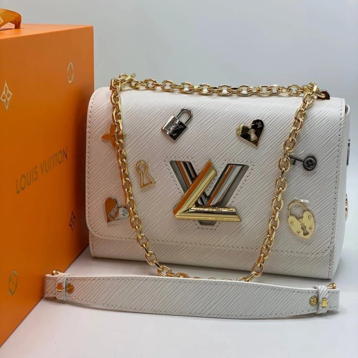 Сумки LOUIS VUITTON ????