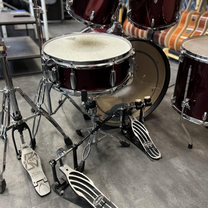 Ударная установка Tama Swingstar в наборе