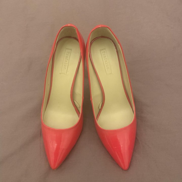 Туфли -лодочки