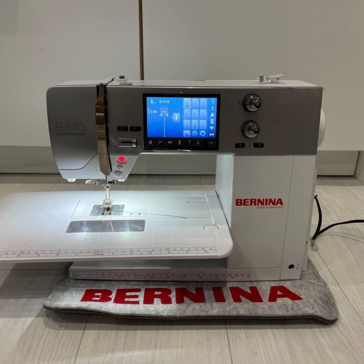 Швейной вышивальная машина Bernina 570