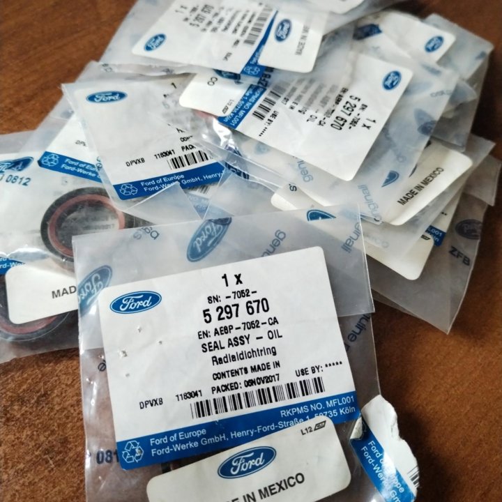 Сальник первичного вала кпп Ford 5297670 в Москве, цена 1 000 руб ...