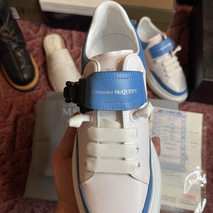 Кроссовки McQueen