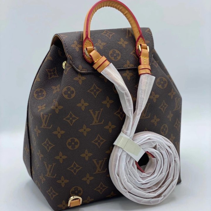 Рюкзаки LOUIS VUITTON ????