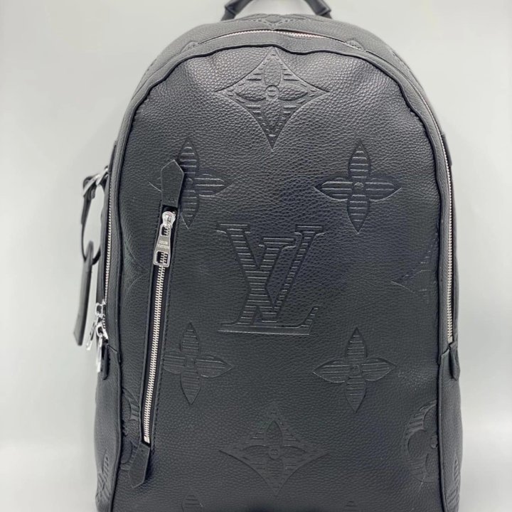 Рюкзаки LOUIS VUITTON ????