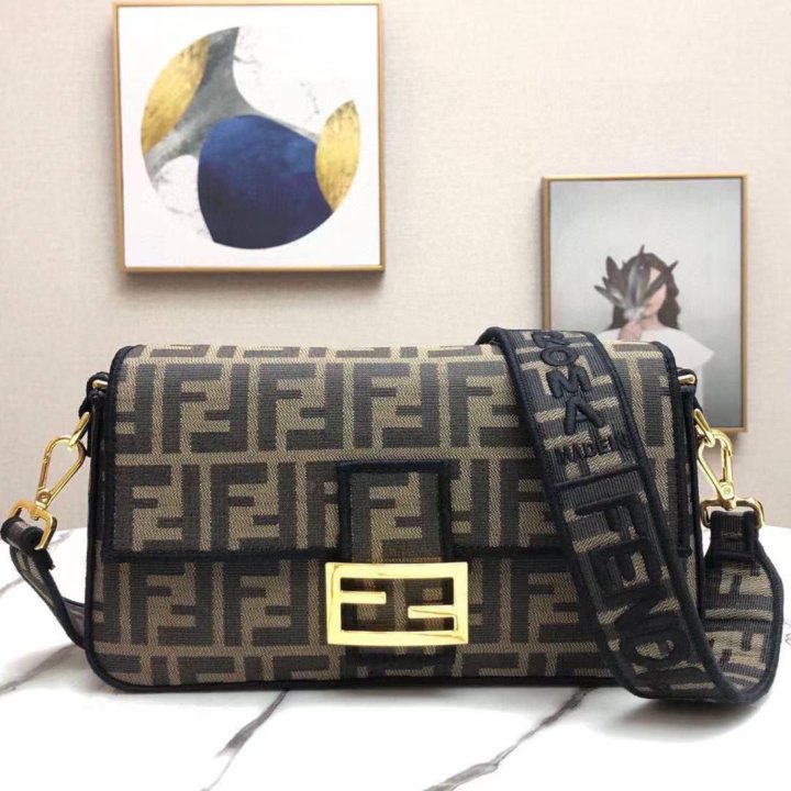 Сумка Fendi