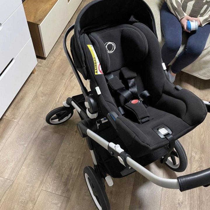 Автокресло Bugaboo+база isofix+адаптеры