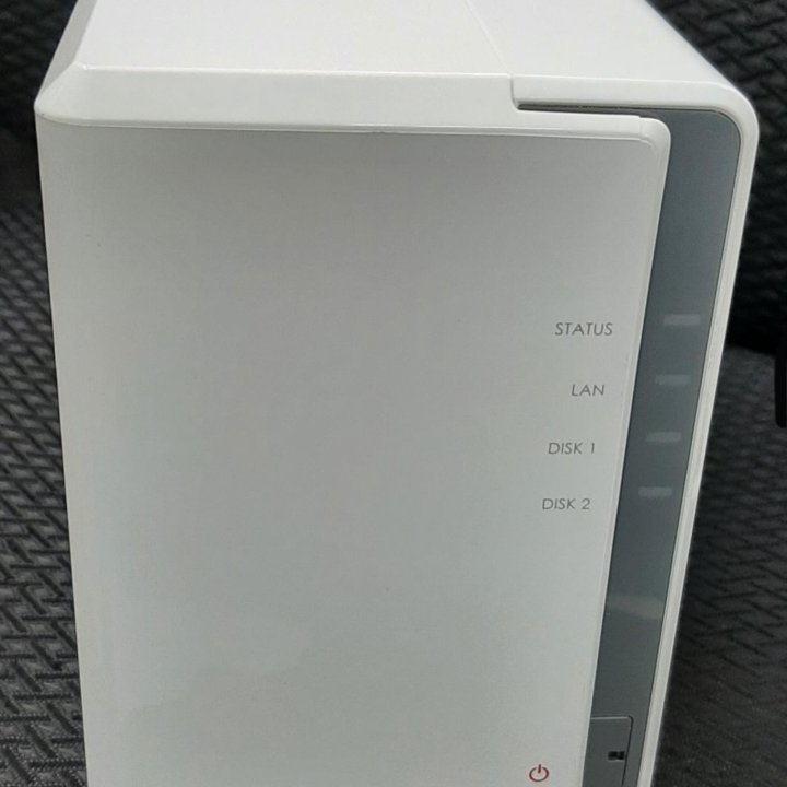 Synology DS213j сетевое хранилище (NAS)