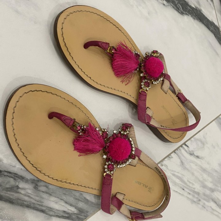 Сандалии Alba