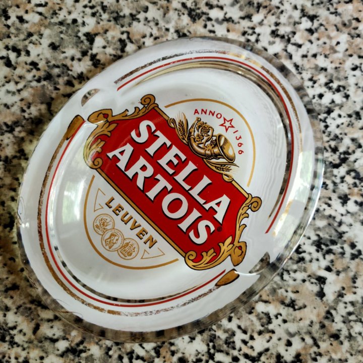 Stella Artois пепельница.