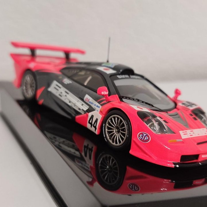 McLaren F1 GTR 1997 Le Mans K. Tsuchiya (IXO) 1/43